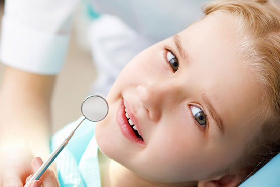 Лучшая детская стоматология в Махачкале находится по адресу Акушинского 32-А